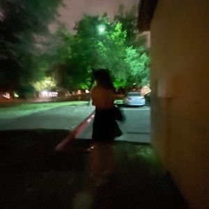 Meet your Posher, Ella